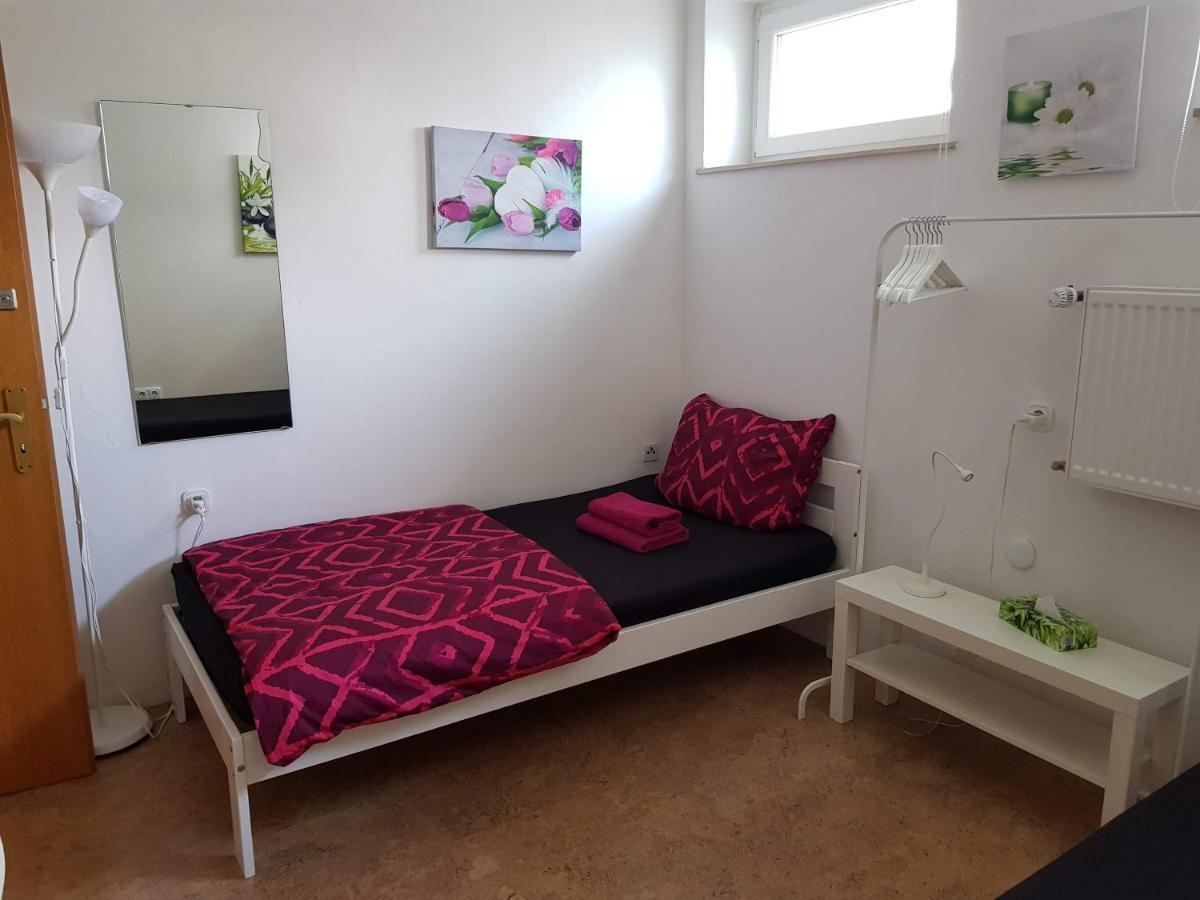 Ferienwohnungen Wie Im Sueden Großostheim Extérieur photo